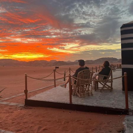 Wadi Rum Desert Adventures Екстер'єр фото