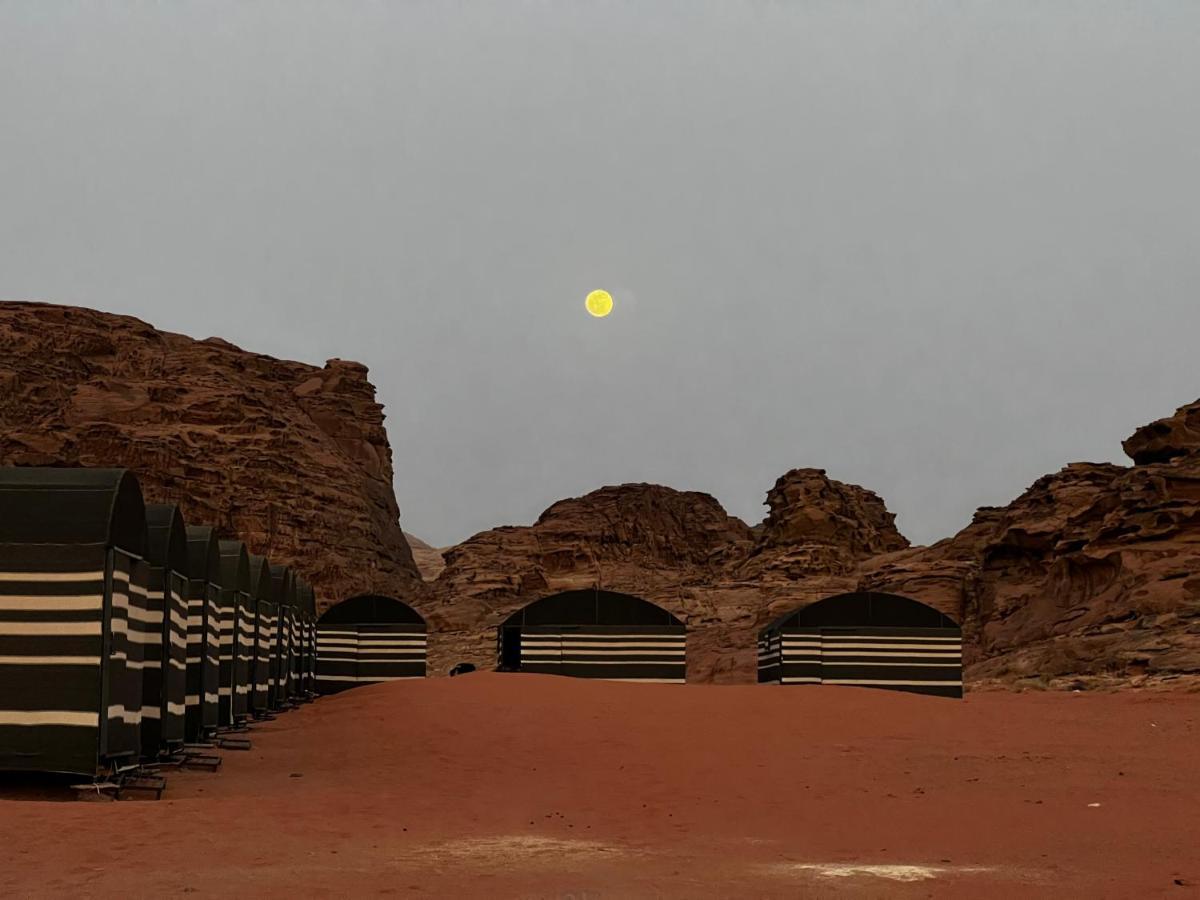 Wadi Rum Desert Adventures Екстер'єр фото