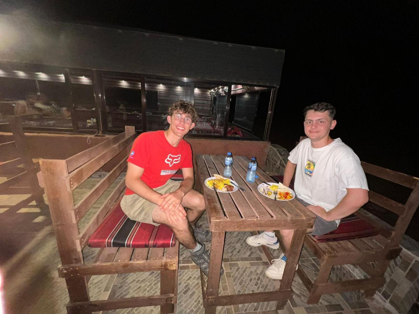 Wadi Rum Desert Adventures Екстер'єр фото