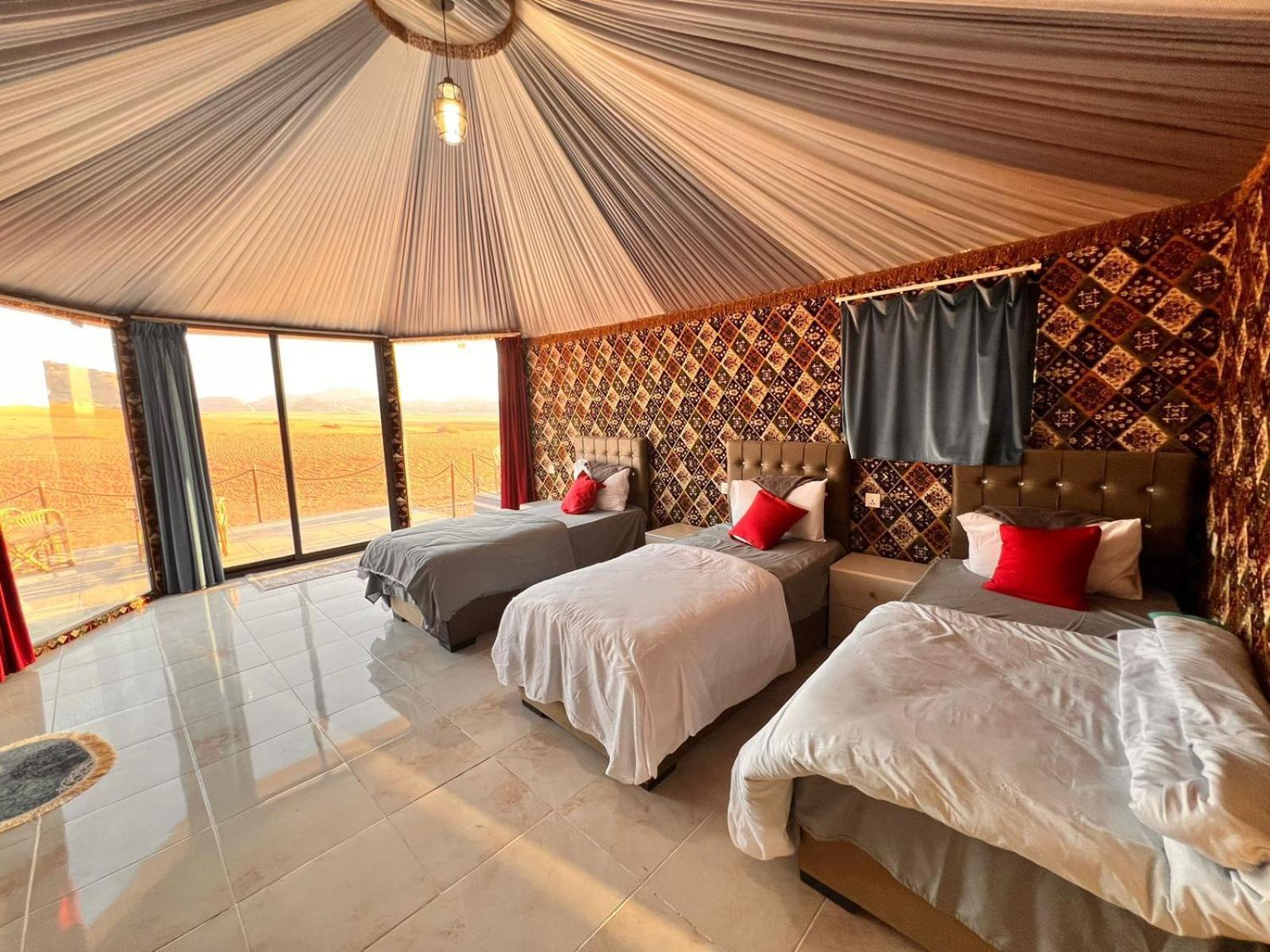 Wadi Rum Desert Adventures Екстер'єр фото