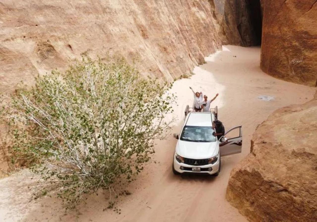 Wadi Rum Desert Adventures Екстер'єр фото