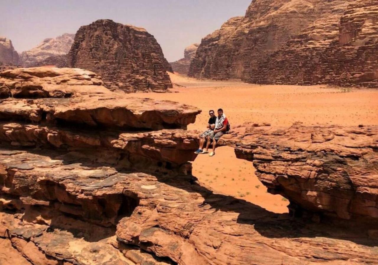 Wadi Rum Desert Adventures Екстер'єр фото