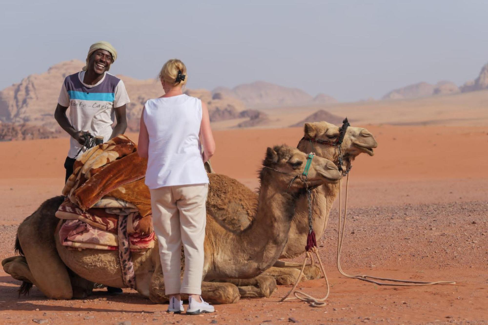 Wadi Rum Desert Adventures Екстер'єр фото