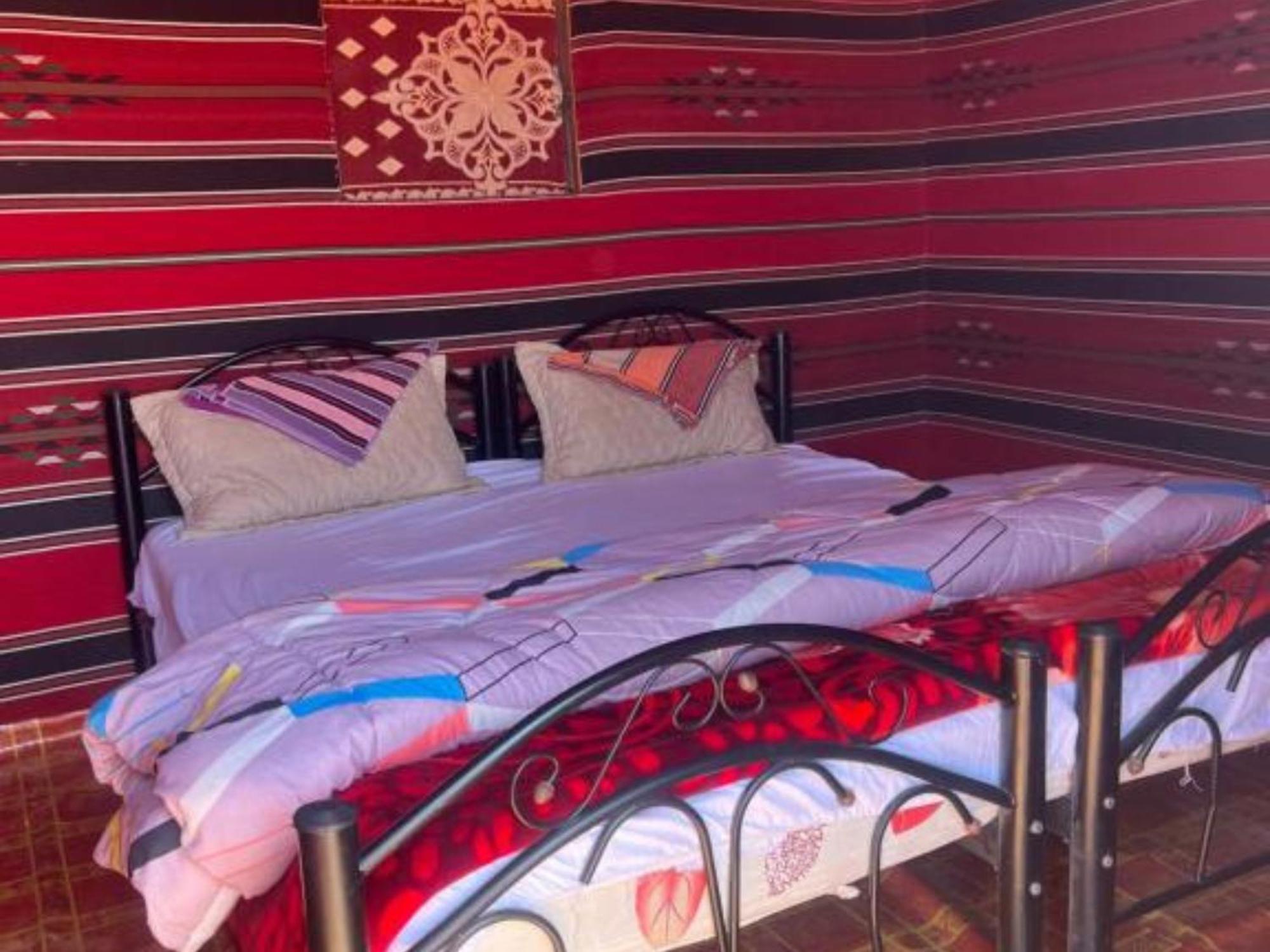 Wadi Rum Desert Adventures Екстер'єр фото