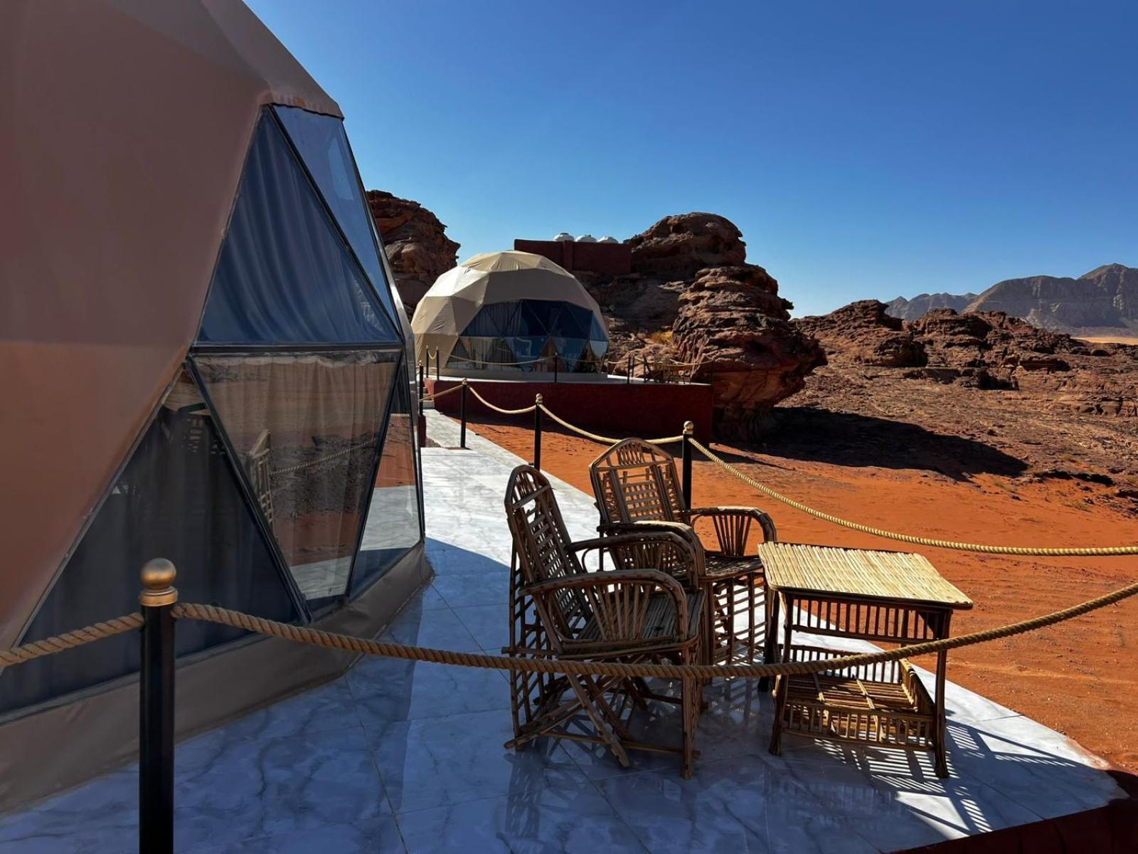 Wadi Rum Desert Adventures Екстер'єр фото